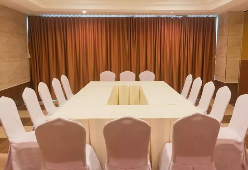 Fotos del hotel One Central  & Suites  Multiple Use:  5