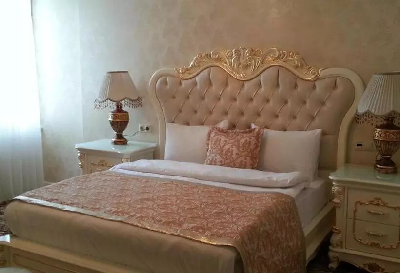 Fotos del hotel Best Town:  4