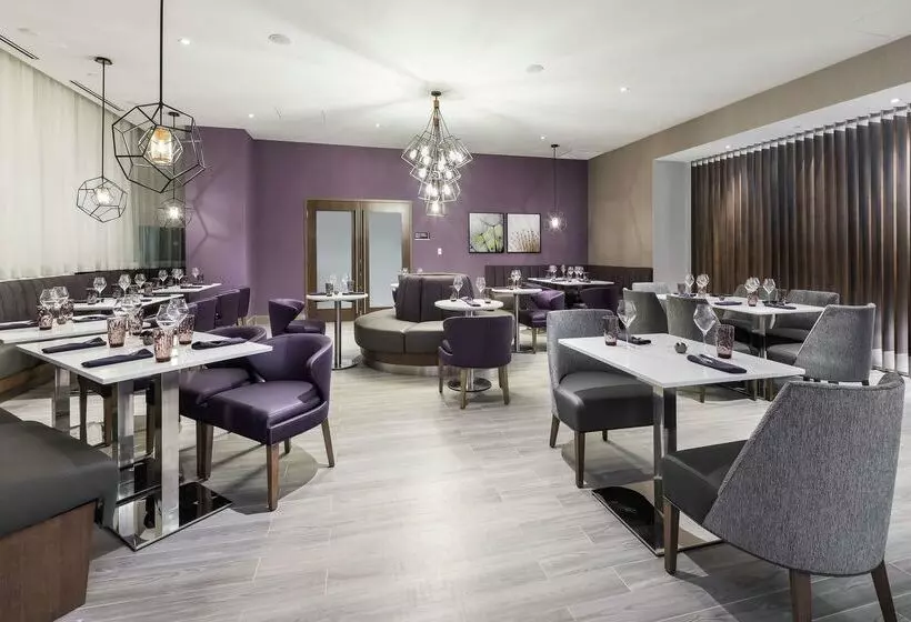 Fotos del hotel Hilton Garden Inn Ottawa Downtown:  12