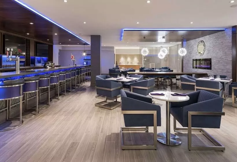 Fotos del hotel Hilton Garden Inn Ottawa Downtown:  6