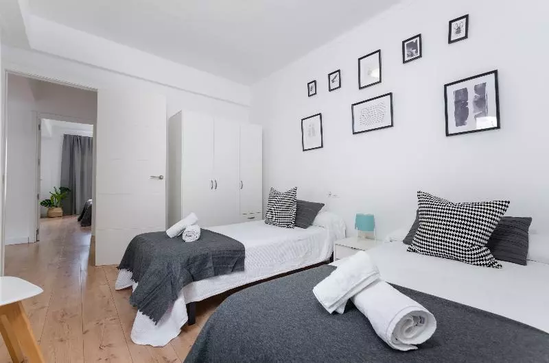 Fotos del hotel Yourhouse Port:  5