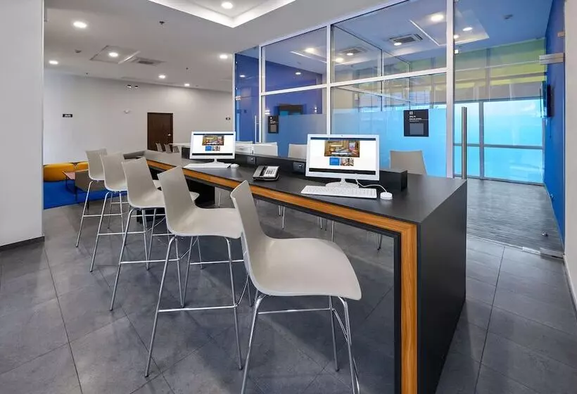 Fotos del hotel City Express Cdmx La Villa:  2