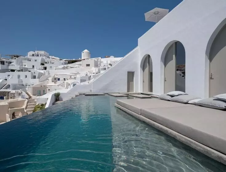 Echoes Luxury Suites