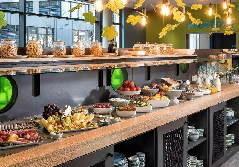 Fotos del hotel Ibis Styles Stuttgart Vaihingen:  7