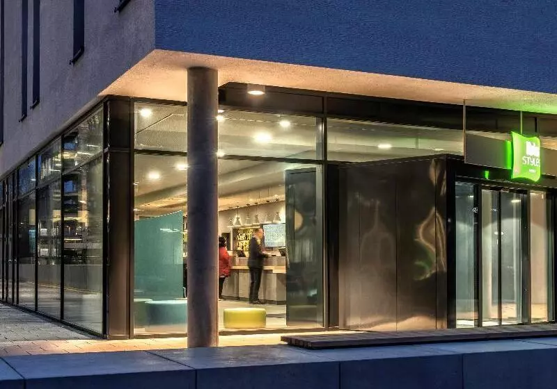Fotos del hotel Ibis Styles Stuttgart Vaihingen:  11