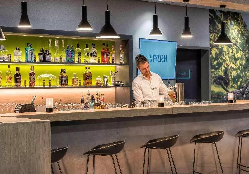 Fotos del hotel Ibis Styles Stuttgart Vaihingen:  12