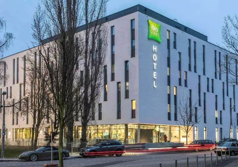 Fotos del hotel Ibis Styles Stuttgart Vaihingen:  2
