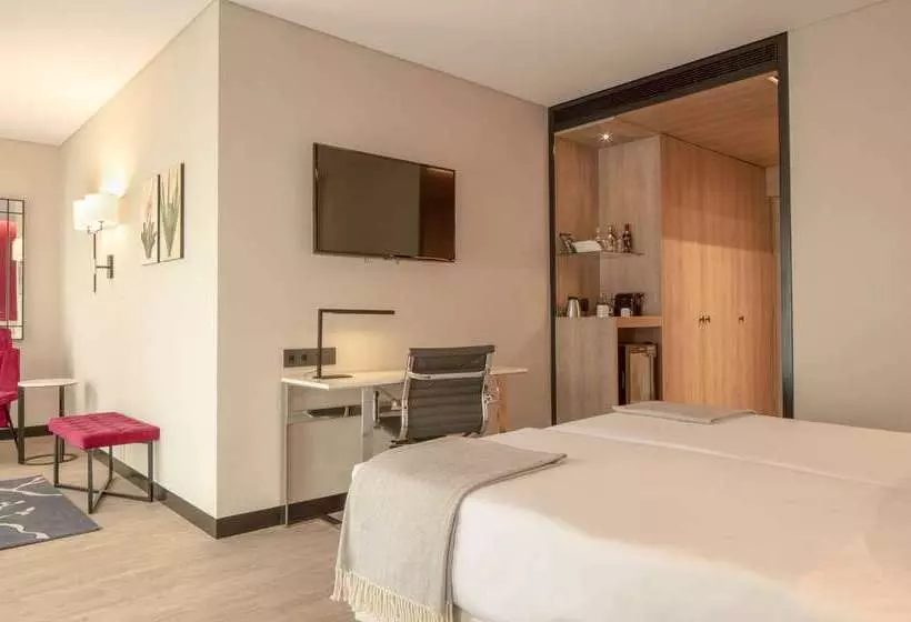 Fotos del hotel Nh Porto Jardim:  6