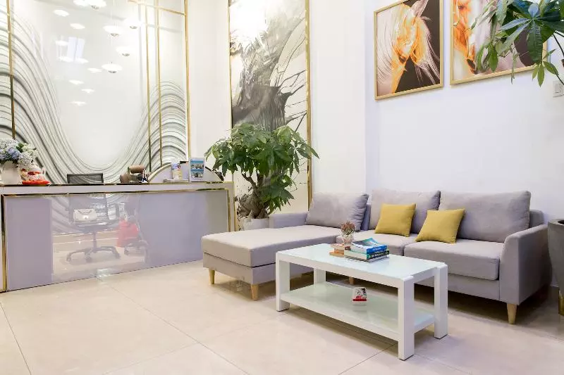 Fotos del hotel Reddoorz Plus Near Saigon Train Station:  11
