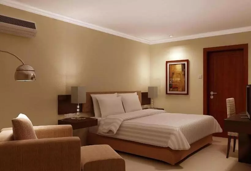 Reddoorz Premium @ Raya Nginden