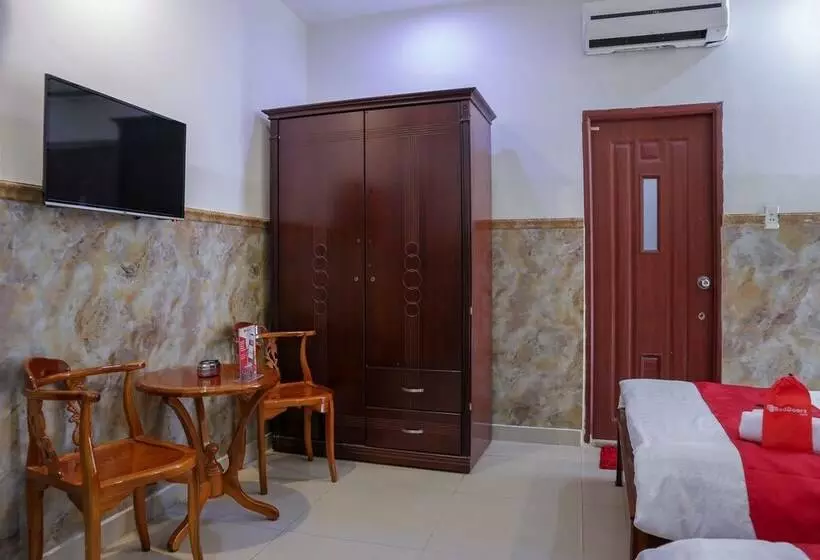 Fotos del hotel Reddoorz Plus Near Mien Tay Bus Station 2:  10