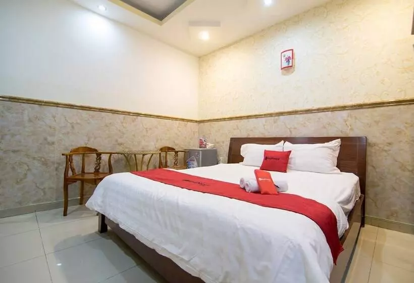 Fotos del hotel Reddoorz Plus Near Mien Tay Bus Station 2:  21