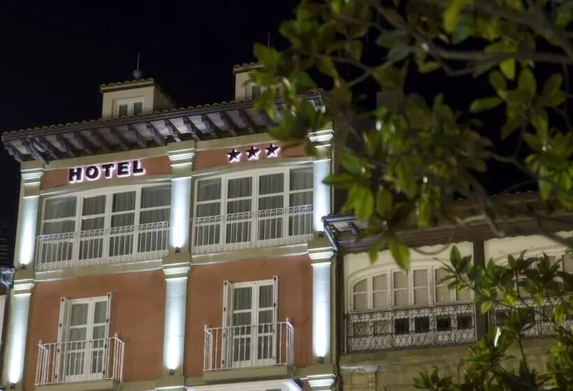 Fotos del hotel Plaza De La Paz:  14
