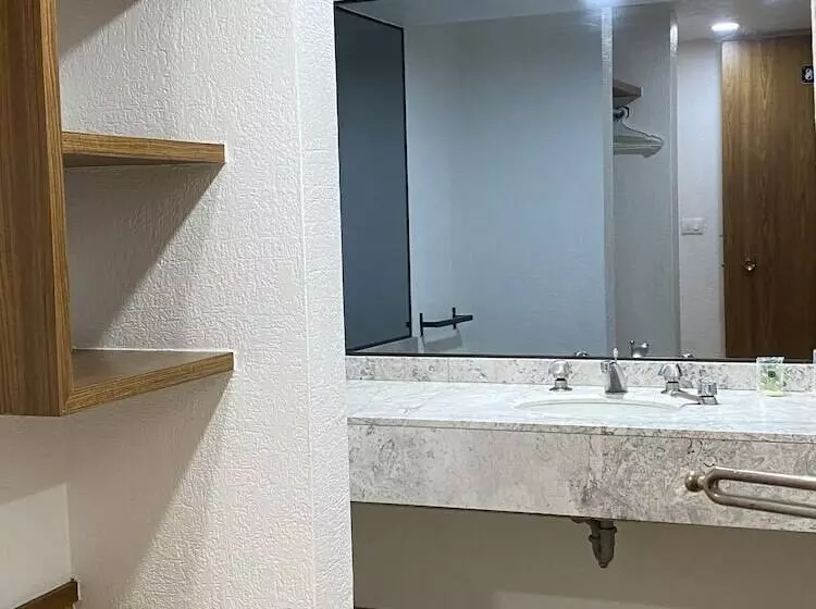 Fotos del hotel San Lucas:  11