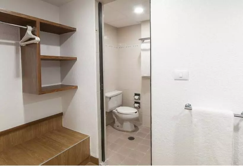 Fotos del hotel San Lucas:  14