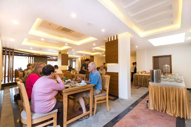 Fotos del hotel Landmark Kathmandu:  10