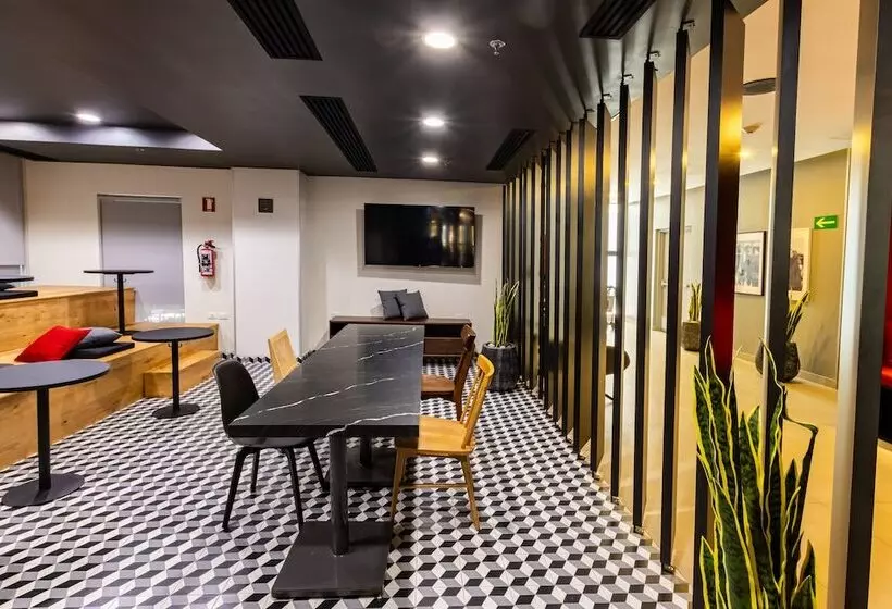 Fotos del hotel Ibis Tijuana:  11