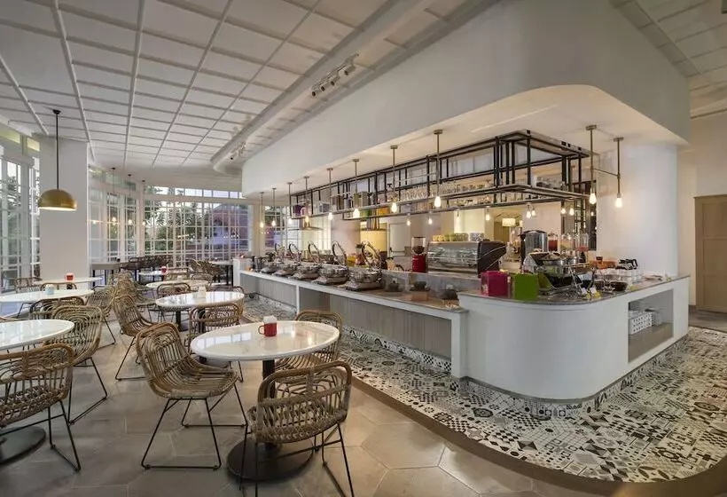 Fotos del hotel Kampi  Tunjungan  Surabaya:  12