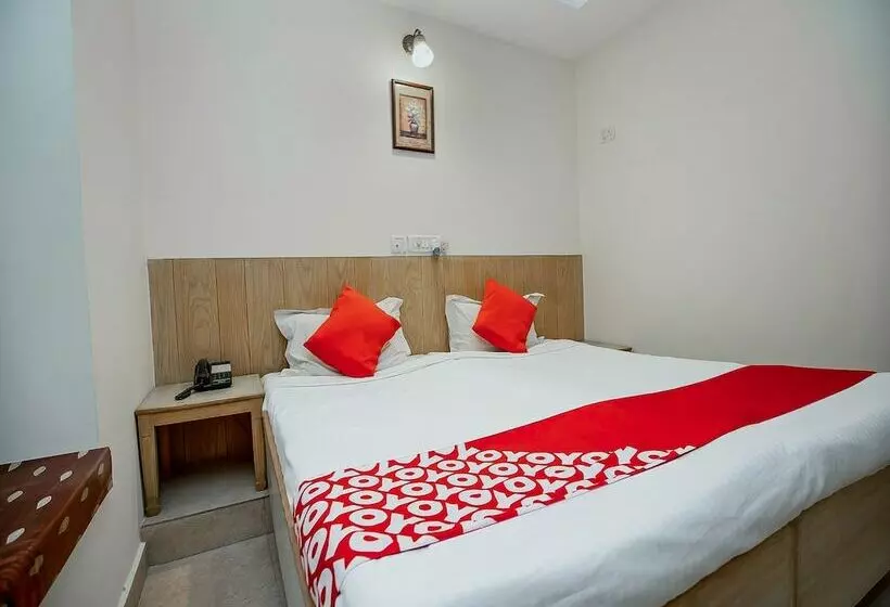 Fotos del hotel Oyo 15411 Flagship Little Inn:  6