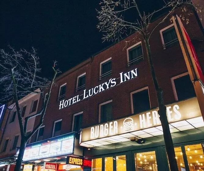 Fotos del hotel Luckys Inn:  2