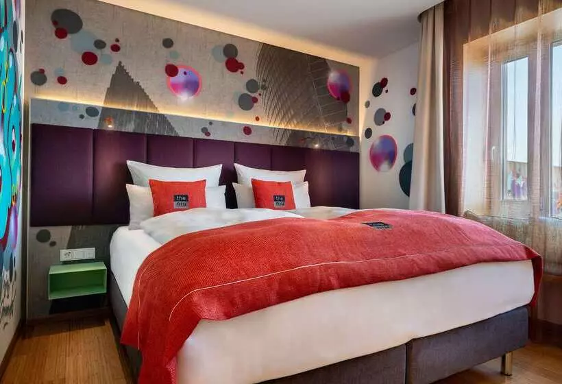 Fotos del hotel The Niu Hide:  13