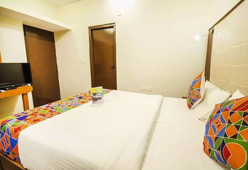 Fotos del hotel Fabhotel Millenium Stay Indiranagar:  7