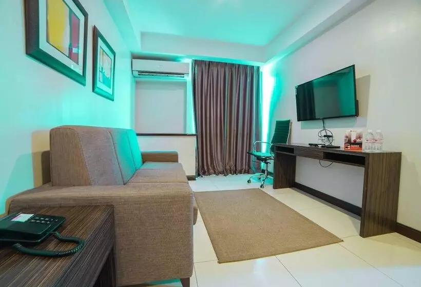 Fotos del hotel Reddoorz Premium @ West Avenue Quezon City:  12