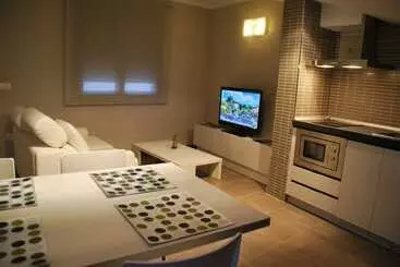 Aparthotel Meseguer - Alcanyiz