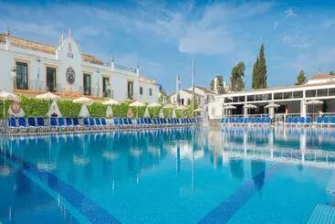 Globales Pueblo Andaluz - San Pedro de Alcántara