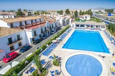 Globales Pueblo Andaluz - San Pedro de Alcantara