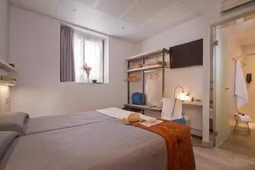 Hostal Benidorm - Barcelona