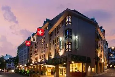 Basel  Urbane Tradition Und Moderne - Basel