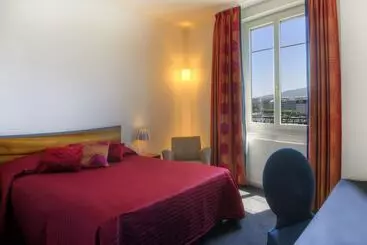 The Ambassador - Geneva