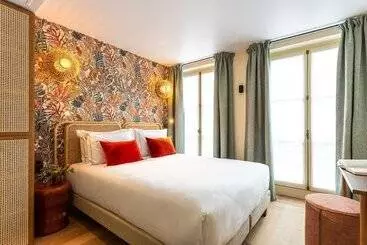 Bonsoir Madame - Paris