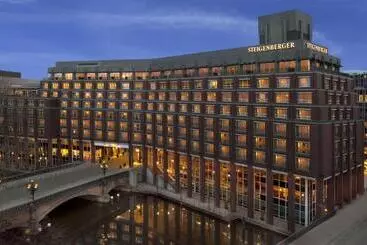 Steigenberger Hotel Hamburg - Hamburgo