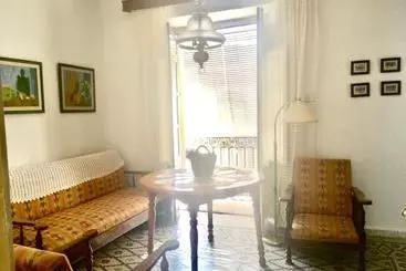 Charming Apartment In Albunol 90 M² Near Amenities - Albunyol