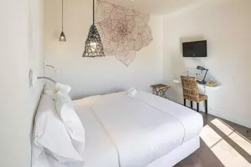 Costa D Oiro Ambiance Village - Lagos