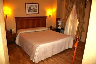 Luxury Rooms H 2000 Roma - Roma