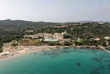 Cala Cuncheddi   Vretreats - Olbia