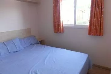 Oasis Country Park   Campground - Rugat