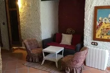 Casas Cueva Y Cortijo La Tala En Guadix - Guadix