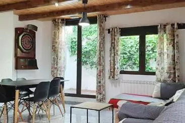 Chasca Y Barro - Casas de Ves