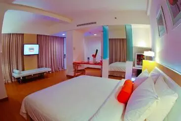 Harris Hotel & Conventions Malang - Malang