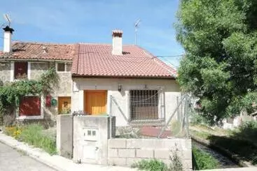 Casa De Los Abuelos - Ortigosa del Monte