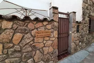 Casa Con Patio Y Chimenea En Piedralaves - Piedralaves