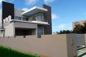 Island Residence Plaisance   Mauritius   15718 - Plaine Magnien