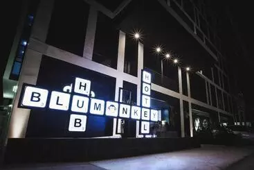 Blu Monkey Hub And Hotel Phuket Town  Free All Day Coworking Space - Phuket Town