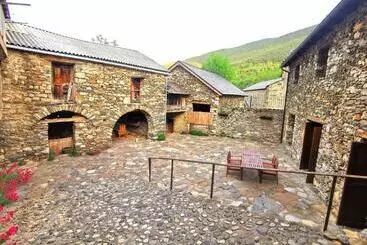 Casa Rural Con Patio Y Bbq En La Vall De Boí - Cardet