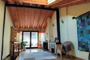 Casa Maitri  Con Piraguas Junto A La Ría - Limpias
