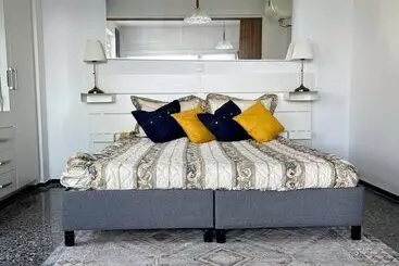 Stunning View Seaside 1 Bed Apartment In Saronida - Saronida